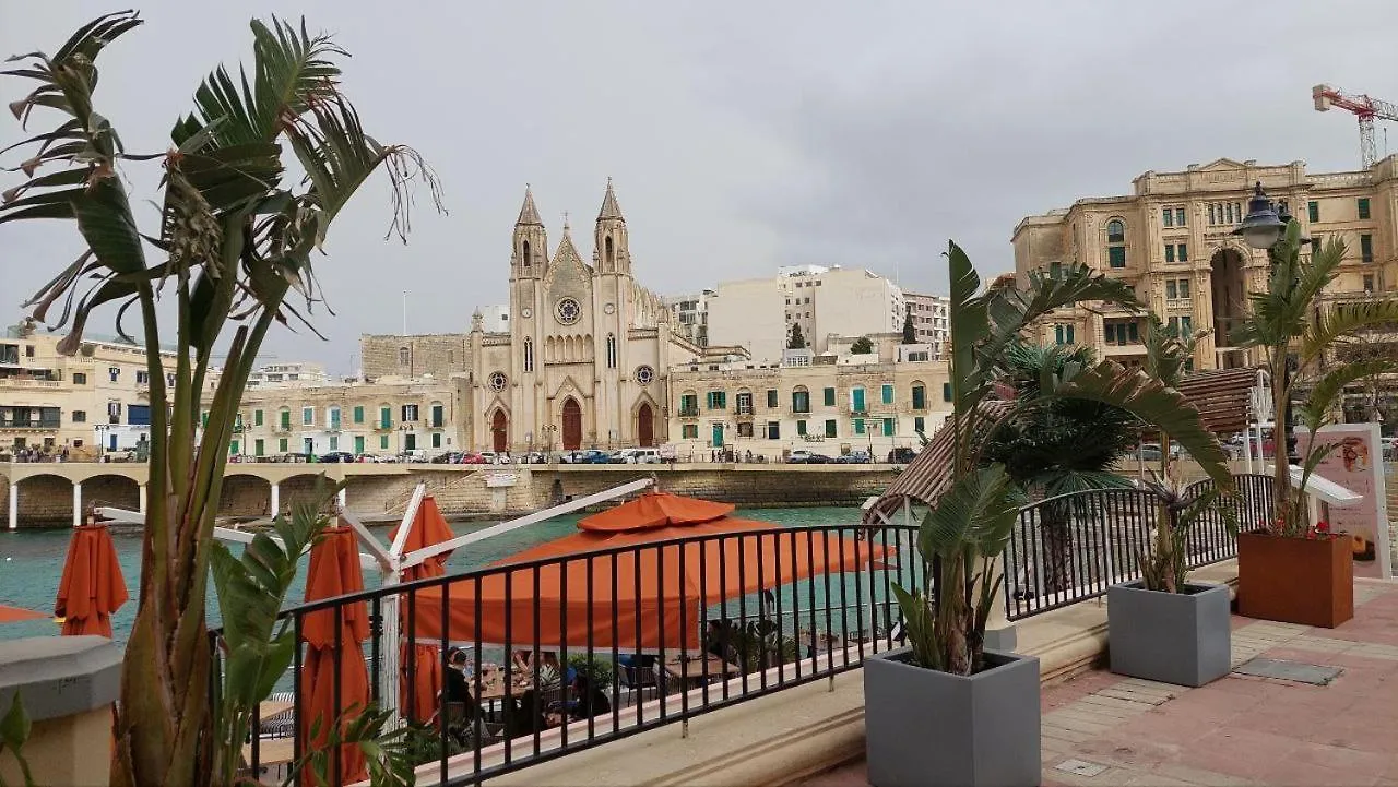 Malta Crown Guesthouse San Giuliano 0*,