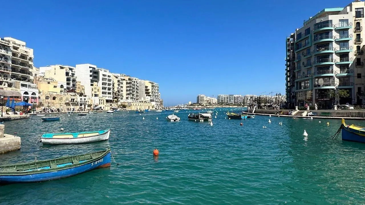 Malta Crown Guesthouse Saint Julian's Guest house