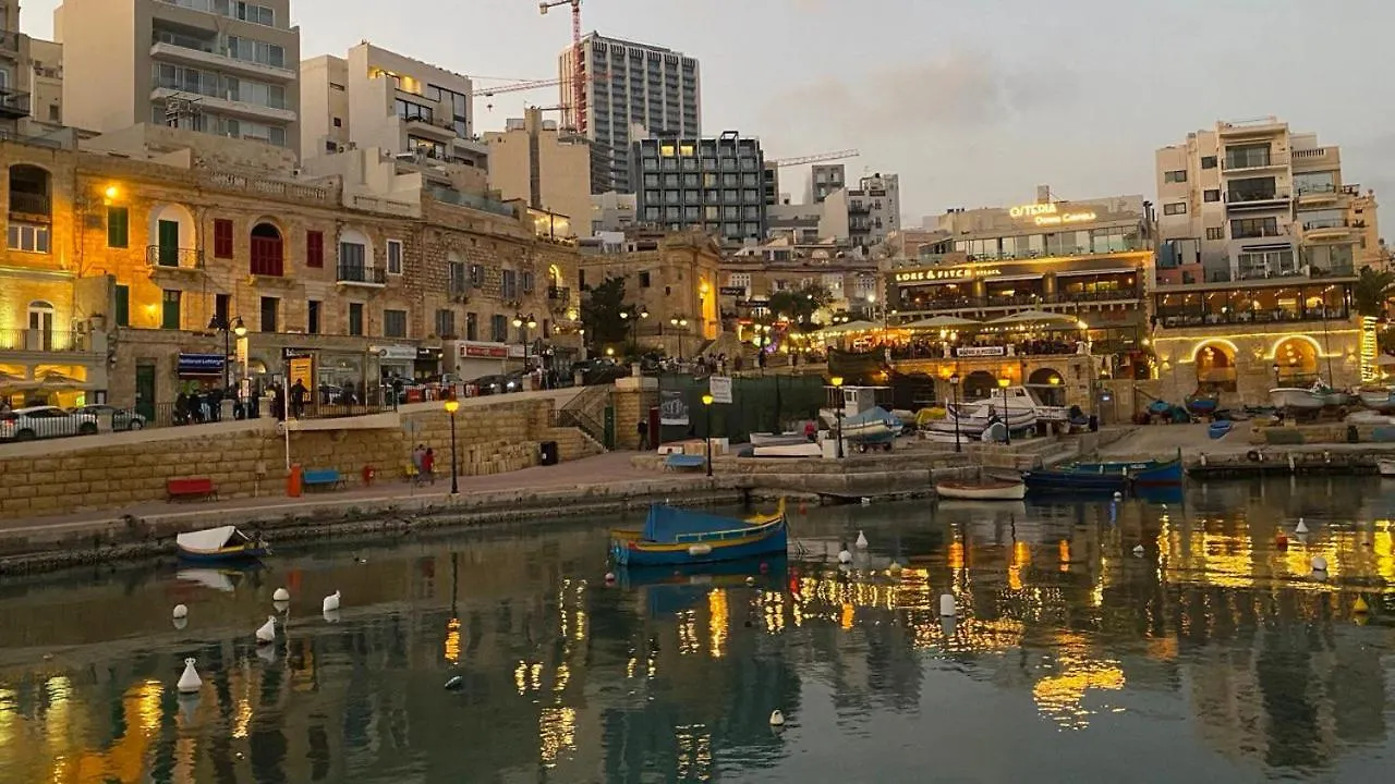 Guest house Malta Crown Guesthouse Saint Julian's Malta