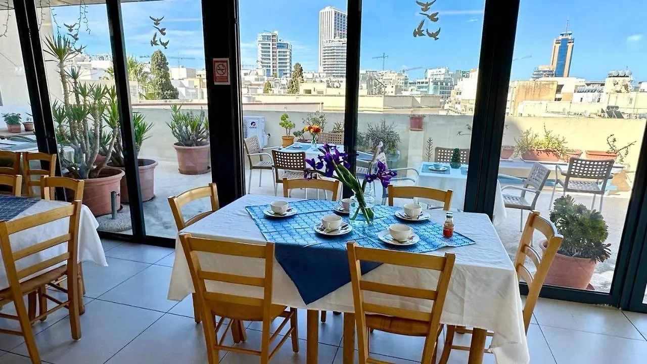 Malta Crown Guesthouse Saint Julian's 0*,  Malta