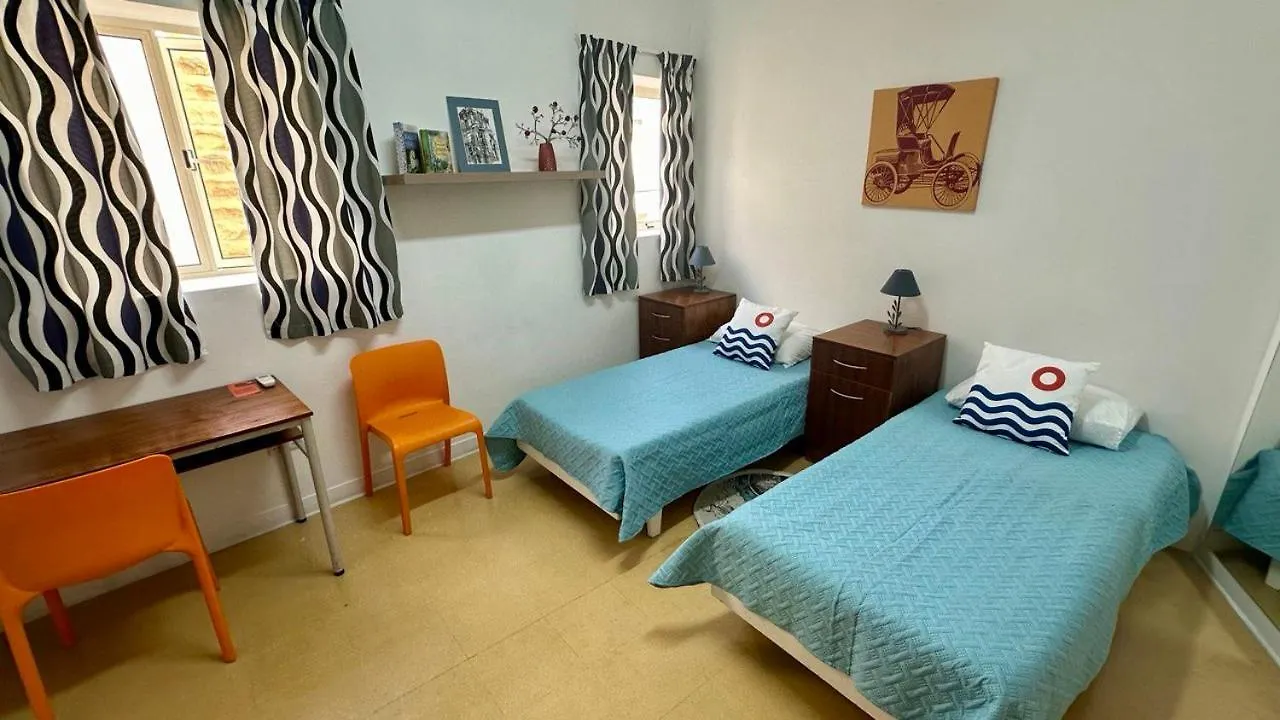 Malta Crown Guesthouse Saint Julian's 0*,